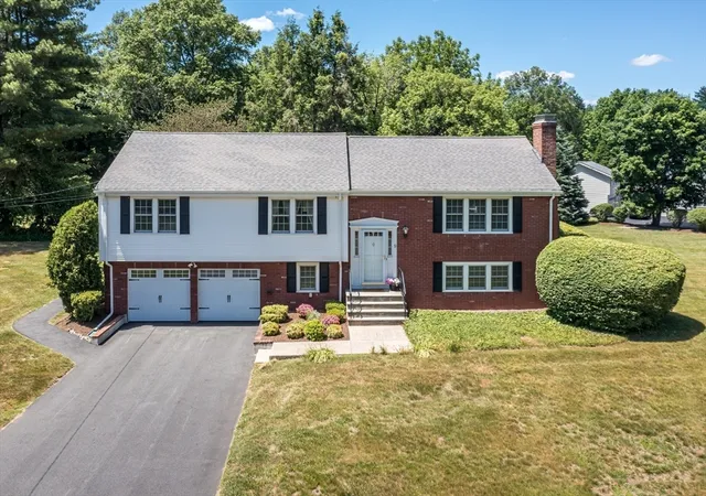 Homes for sale in Natick, MA | 9 Riverbend Dr, Natick, MA 01760 | MLS# 73538389