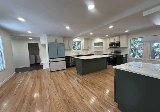 Photo 4 of Single family home for sale at 3 Regan Pl, Leominster, MA 01453 | MLS# 73591342 | Listing updated on 2026-10-30