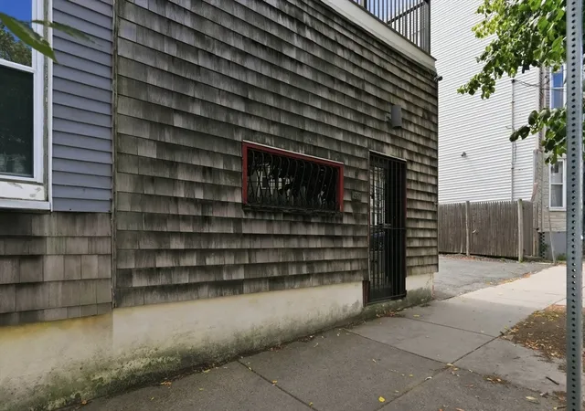 40th image of 487 489 Sumner Street, Boston, MA 02128 | MLS# 73567580