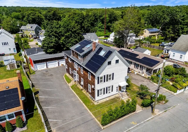 3rd image of 34 Provost St, Brockton, MA 02302 | MLS# 73556495