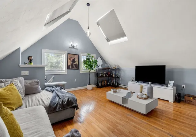 5th image of 34 Provost St, Brockton, MA 02302 | MLS# 73556495