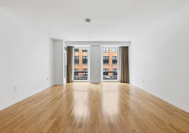 Homes for sale in Boston, MA | 80 Broad Street #302, Boston, MA 02110 | MLS# 73525465