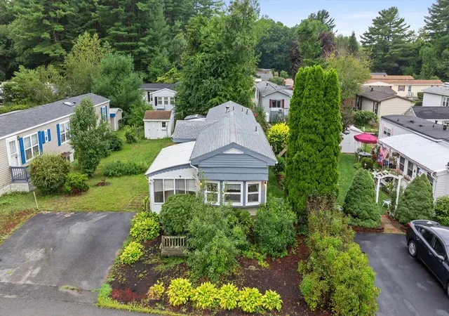 Photo 2 of Sale Pending at 33 Hilltop Rd, Plainville, MA 02762 | MLS# 73568651 | Listing updated on 2026-08-31