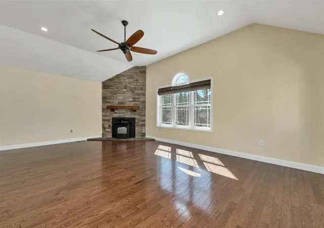 5th image of 142 Worcester Road, Hollis, NH 03049 | MLS# 73522881