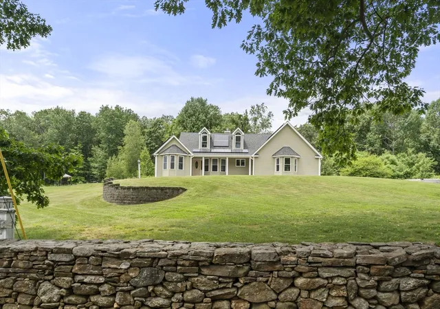Photo 1 of Single family home for sale at 893 Cronin Rd, Warren, MA 01083 | MLS# 73538617 | Listing updated on 2026-08-17