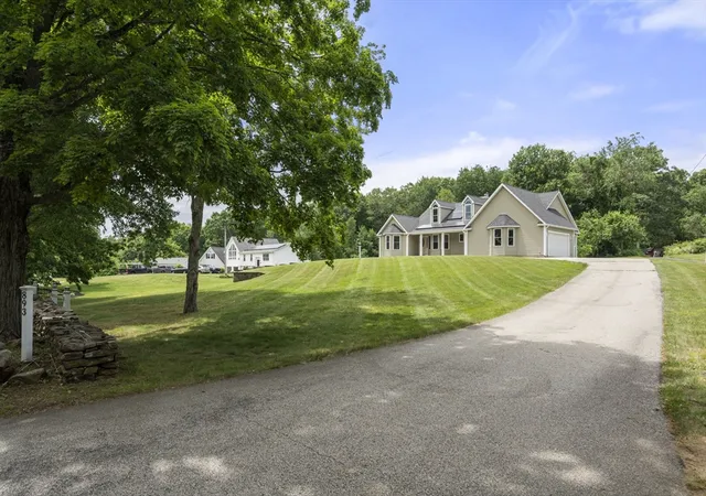 Photo 2 of Single family home for sale at 893 Cronin Rd, Warren, MA 01083 | MLS# 73538617 | Listing updated on 2026-08-17