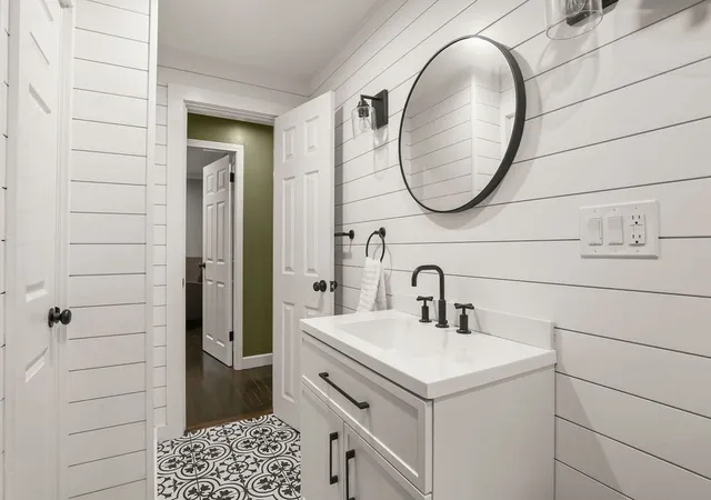9th image of 49 Charles St, North Attleboro, MA 02760 | MLS# 73546914