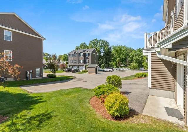 Homes for sale in Chelmsford, MA | 4 Fairview St #8, Chelmsford, MA 01863 | MLS# 73531212