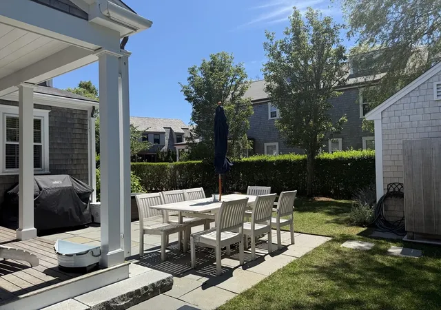 3rd image of 3 Dolphin Ct, Nantucket, MA 02554 | MLS# 73536732