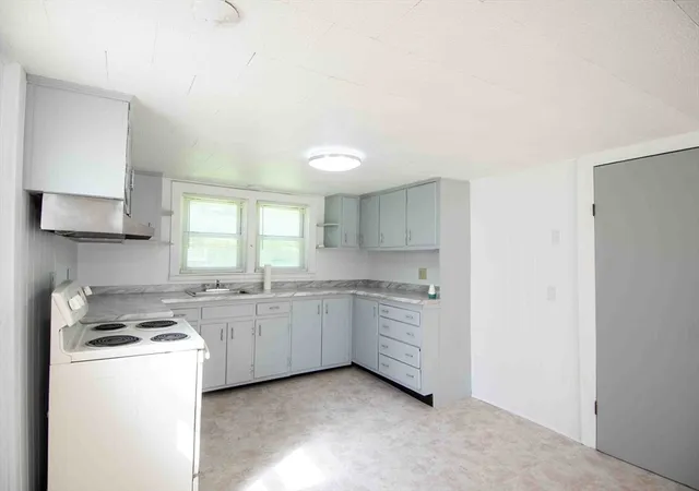 5th image of 75 Lyman Rd, Northfield, MA 01360 | MLS# 73560854