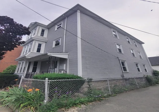 1st image of 180 Austin St, New Bedford, MA 02740 | MLS# 73550205