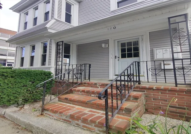 2nd image of 180 Austin St, New Bedford, MA 02740 | MLS# 73550205