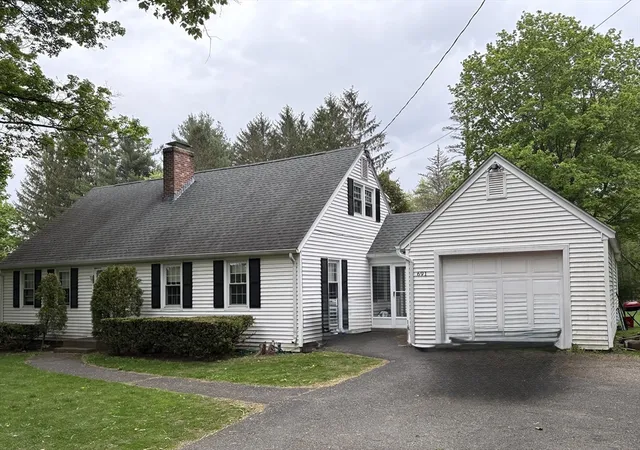 Photo 1 of Single family home for sale at 691 E Pleasant St, Amherst, MA 01002 | MLS# 73513885 | Listing updated on 2026-09-08