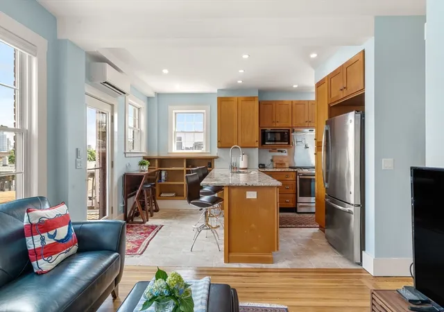 Listing Photo 5 - Condo for sale in building located at 35 Mead St, Boston, MA 02129 - Unit #3