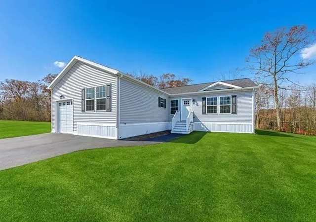 1st image of 121 East Washington Street #12, North Attleboro, MA 02760 | MLS# 73557808