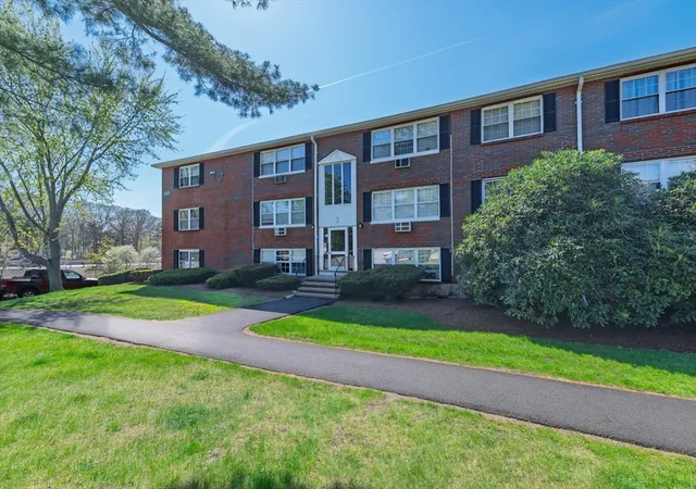 1st image of 2 Tara Dr #11, Weymouth, MA 02188 | MLS# 73563788