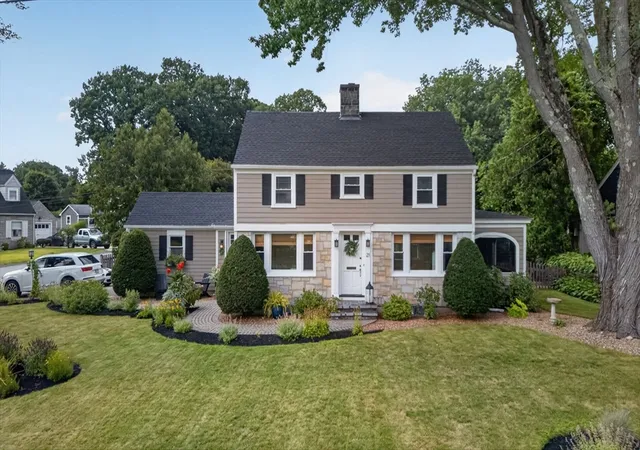 1st image of 21 Ashland St, Nashua, NH 03064 | MLS# 73565747