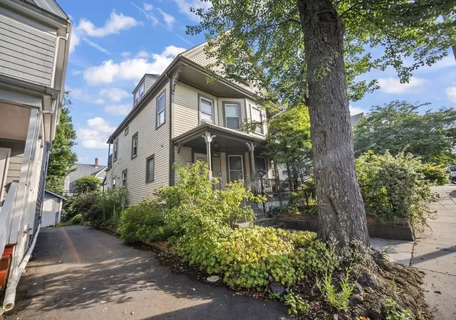 2nd image of 113 Dakota, Boston, MA 02124 | MLS# 73501964