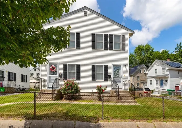 Listing Photo 4 - Condo for sale in building located at 88-90 Park St, Medford, MA 02155