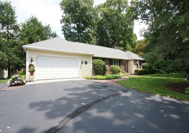 image of 41 Wagon Wheel Rd, North Attleboro, MA 02760 | MLS# 73554467