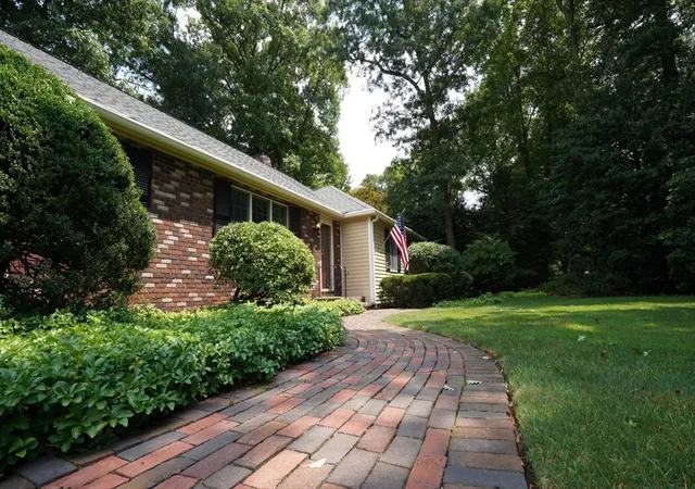 image of 41 Wagon Wheel Rd, North Attleboro, MA 02760 | MLS# 73554467
