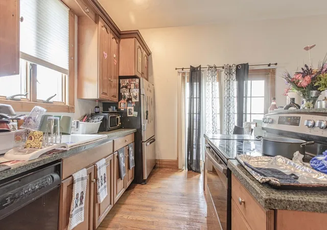 4th image of 1 Spring St, Taunton, MA 02780 | MLS# 73539609