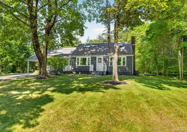 2nd image of 156 Bedford Street, Middleboro, MA 02346 | MLS# 73539976