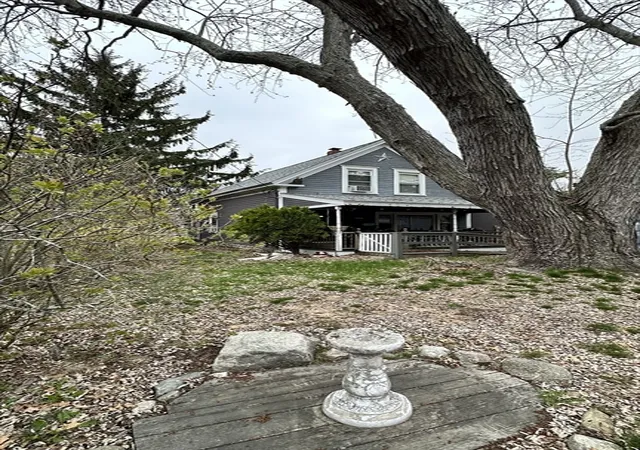 Homes for sale in Salisbury, MA | 13 Collins St, Salisbury, MA 01952 | MLS# 73516457