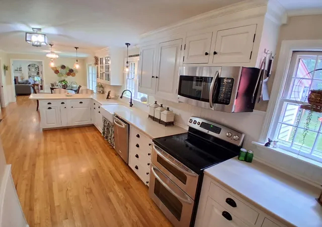Photo 4 of Sale Pending at 11 Musket Rd, Attleboro, MA 02703 | MLS# 73560419 | Listing updated on 2026-09-23