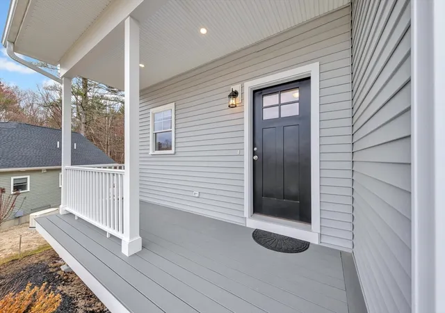 Homes for sale in Upton, MA | 7 Boot Shop Rd, Upton, MA 01568