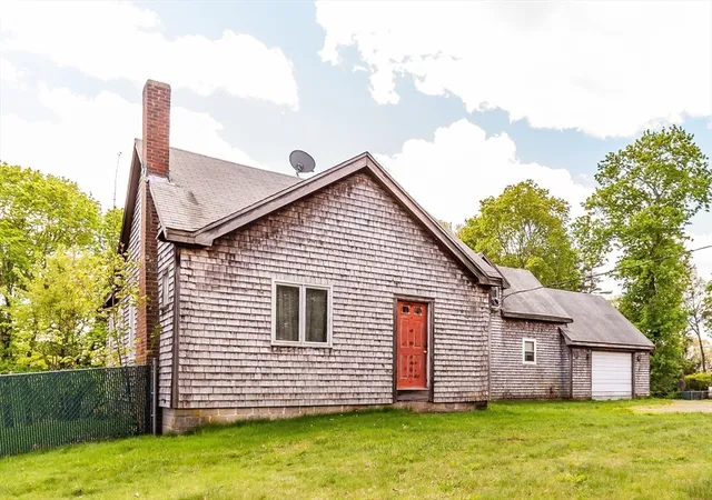 1st image of 108 Foundry St, South Easton, MA 02375 | MLS# 73521443
