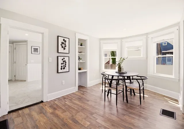 4th image of 184 Summer St, New Bedford, MA 02740 | MLS# 73548795
