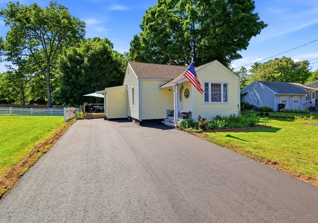 Homes for sale in Westfield, MA | 96 Pine St, Westfield, MA 01085 | MLS# 73532200