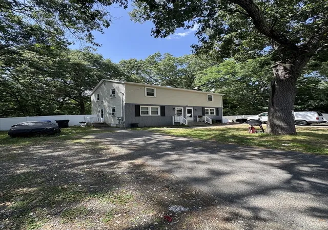 Homes for sale in Springfield, MA | 524 Goodwin St, Springfield, MA 01151 | MLS# 73547113
