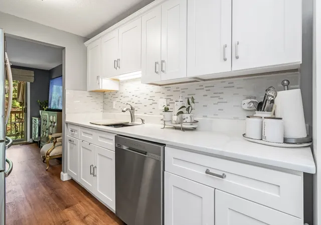 4th image of 160 Morgan Dr, Haverhill, MA 01832