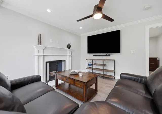 Photo 2 of Sale Pending at 55 Westview Rd, Worcester, MA 01602 | MLS# 73548880 | Listing updated on 2026-09-02