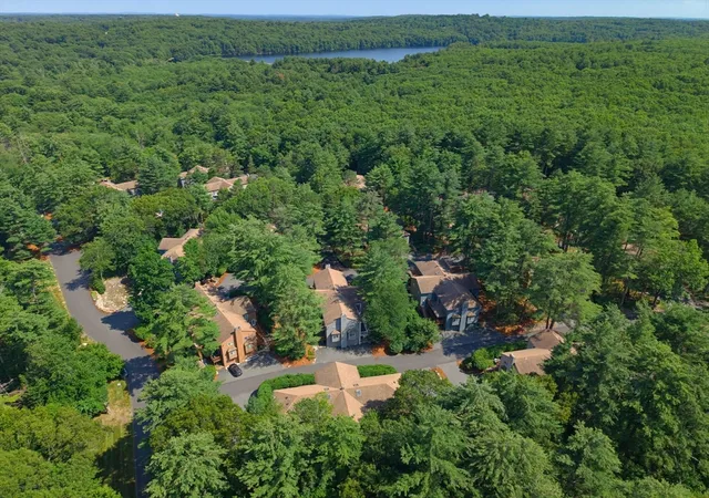 3rd image of 8 Voyagers Lane #8, Ashland, MA 01721 | MLS# 73556923