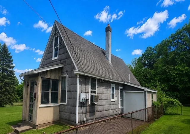 Homes for sale in South Grafton, MA | 8 River Ave, South Grafton, MA 01560 | MLS# 73521532