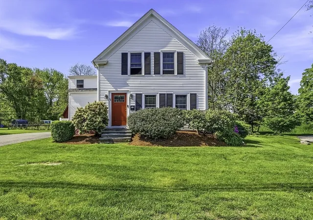 Homes for sale in Hopkinton, MA | 44 Pleasant Street, Hopkinton, MA 01748 | MLS# 73521600