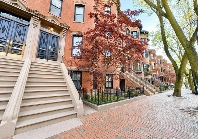 Photo 2 of Condo for sale at 16 Claremont Park #1, Boston, MA 02118 | MLS# 73546436 | Listing updated on 2026-09-14