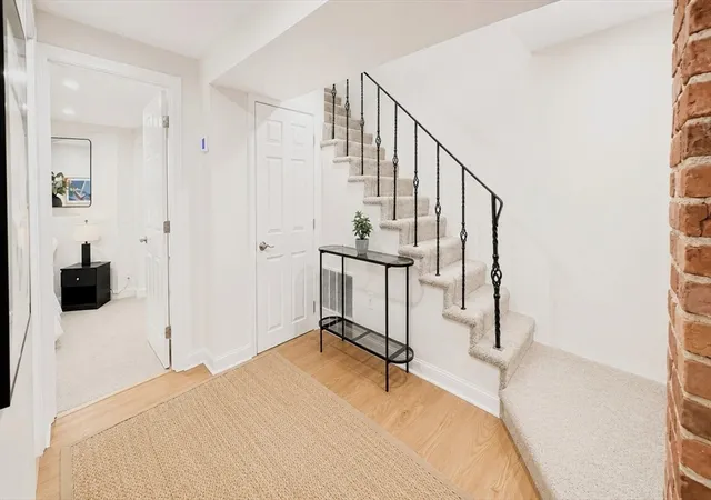 Listing Photo 4 - Condo for sale in building located at 16 Claremont Park, Boston, MA 02118 - Unit #1