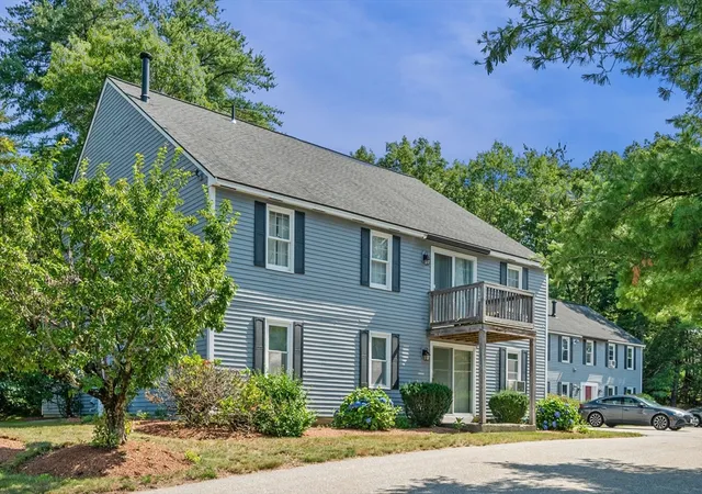 Photo 3 of Condo for sale at 68 Lantern Ln #7, Dracut, MA 01826 | MLS# 73556975 | Listing updated on 2026-09-16