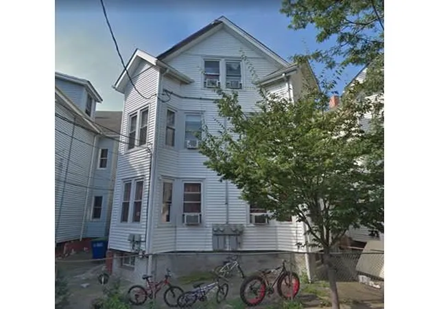 Homes for sale in Somerville, MA | 25 Alston St, Somerville, MA 02143 | MLS# 72468002