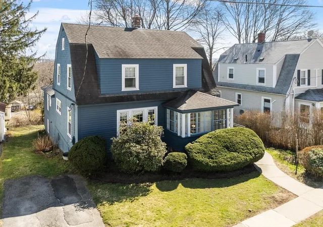Homes for sale in Worcester, MA | 31 Barnard Rd, Worcester, MA 01605 | MLS# 73504623