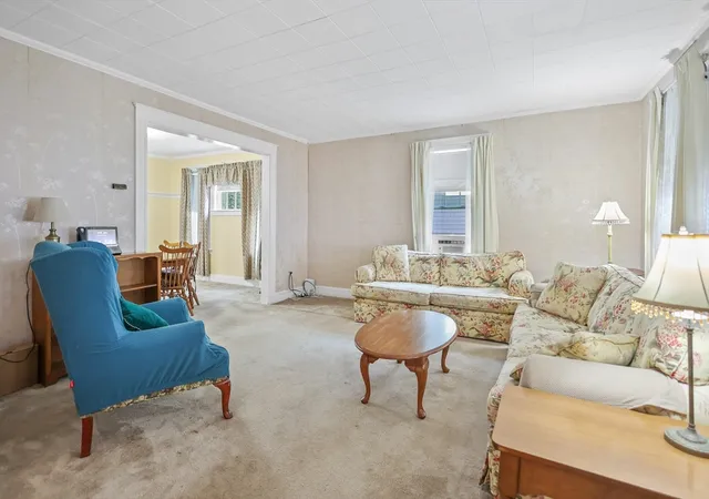 4th image of 13 Endicott St, Lawrence, MA 01841 | MLS# 73553764