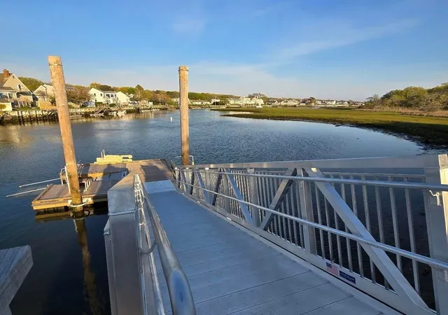 2nd image of 844 Rte 28, South Yarmouth, MA 02664