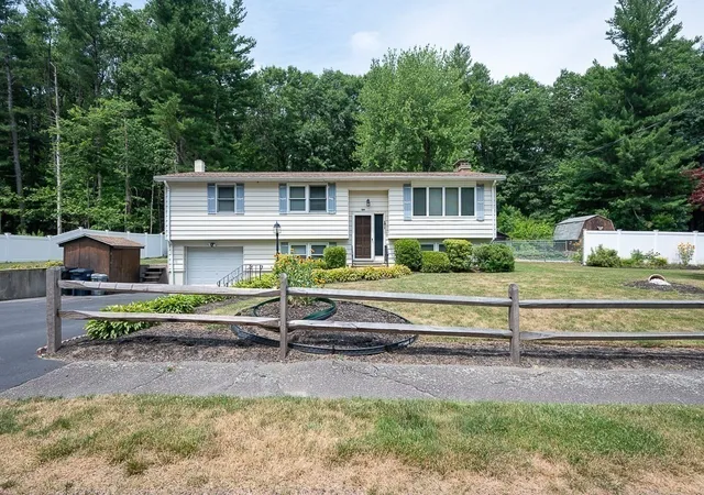 Photo 3 of Sale Pending at 50 Jackson St, Jefferson, MA 01522 | MLS# 73548065 | Listing updated on 2026-09-23