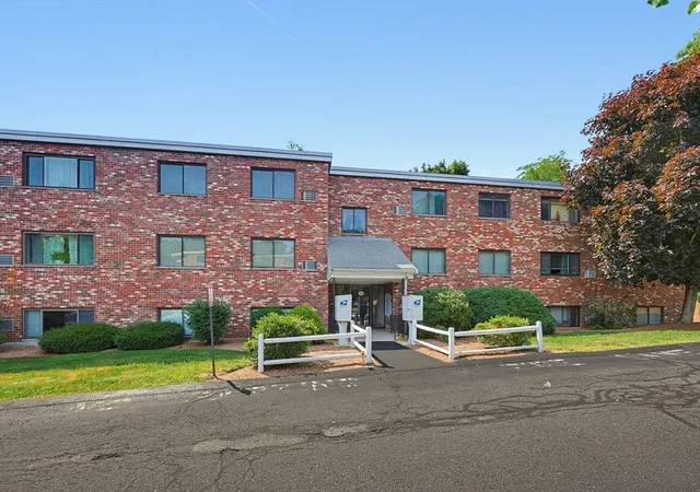 1st image of 65 Milliken Ave #3, Franklin, MA 02038 | MLS# 73554037