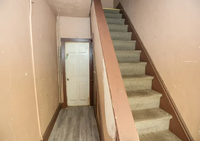 5th image of 22-24 Floyd St, Lowell, MA 01852 | MLS# 73552980