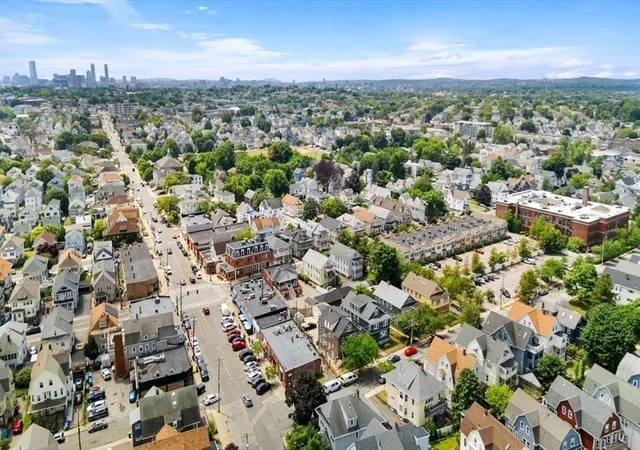 4th image of 7 Yale St, Medford, MA 02155 | MLS# 73539546